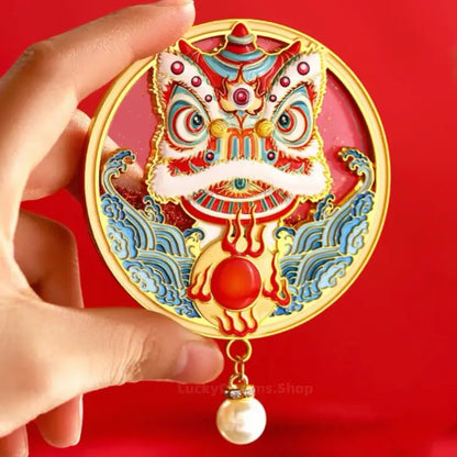 Aimant de réfrigérateur en relief représentant la danse du lion du musée du Guangdong | Alliage de zinc | Cadeau porte-bonheur chinois