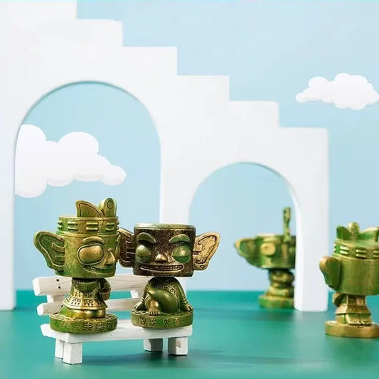 Bronze Shaking-Head Figurine from The Sanxingdui Museum-LuckyCharms.Shop