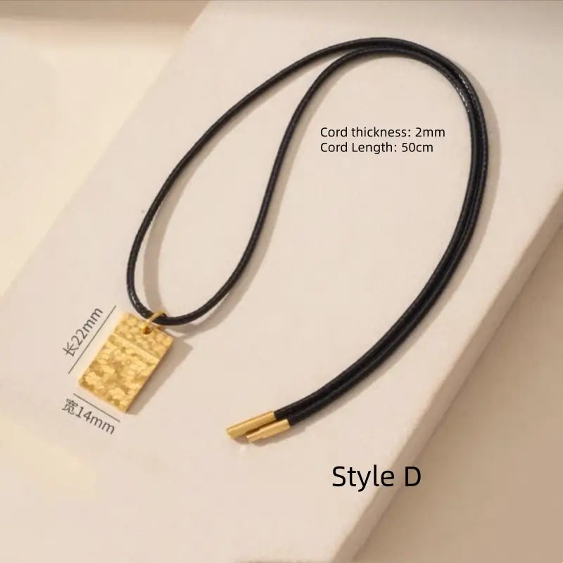 光沢のあるゴールドのル・ル・トンペンダント | レディースレザーコードネックレス、4スタイル