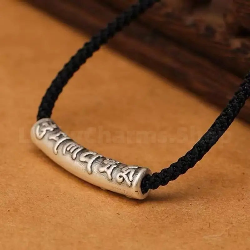 Om Mami Padme Hūm Six-Syllable Mantra Silver Fortune-Turning Bead Pendant Necklace-LuckyCharms.Shop